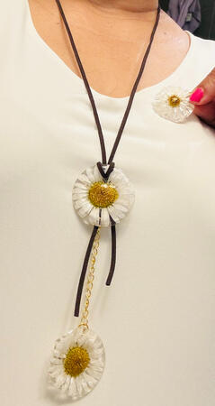 Oxeye daisy E-15